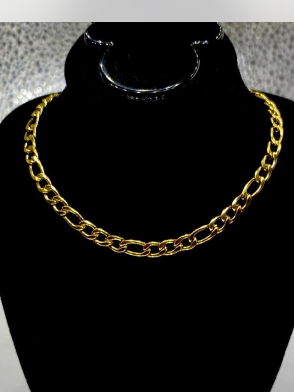 Ladies *** Gold tone  *** Figueroa *** Chain Link Necklace   ^^^